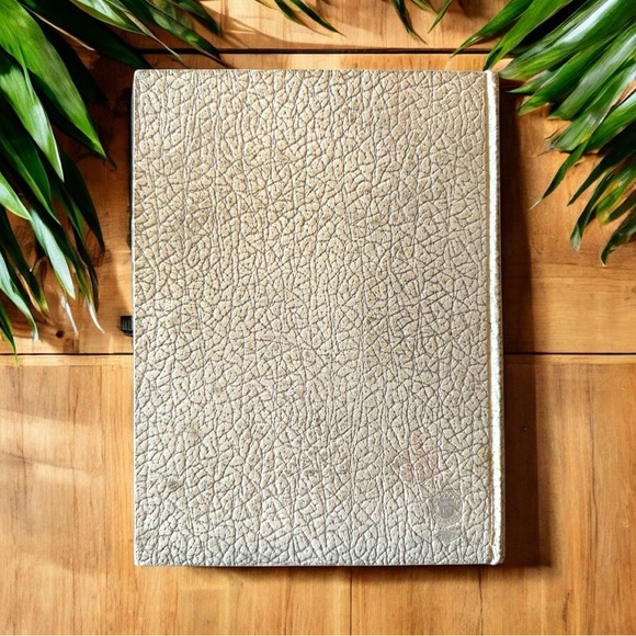 VINTAGE 1941 Bowenite Yearbook - Bowen High School, Chicago - Retro / Nostalgia - Picture 2 of 14